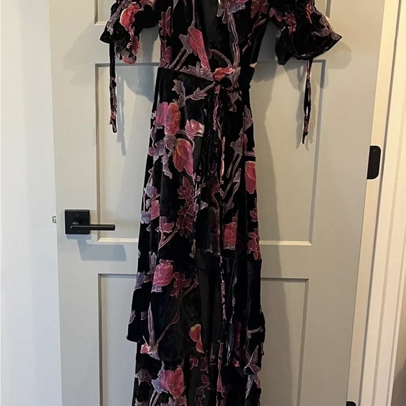 NWT Anthropologie Hutch Velvet Wrap Maxi Dress Floral Short Sleeve Vneck - Picture 5 of 7